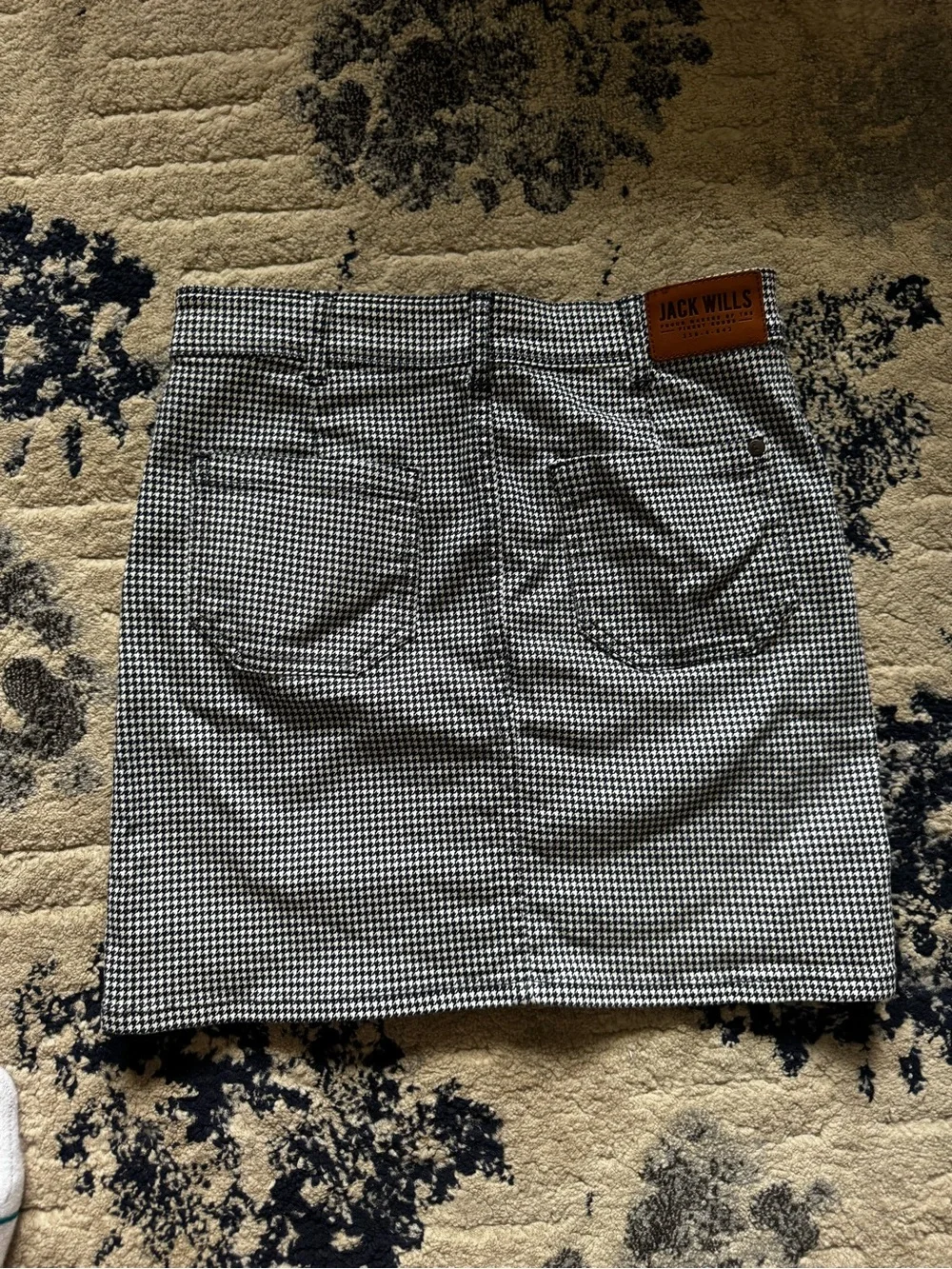 Jack Wills Houndstooth Skirt with Leather Logo Patch - Navy & White